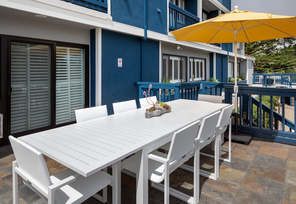 Mariposa Inn and Suites photo 3