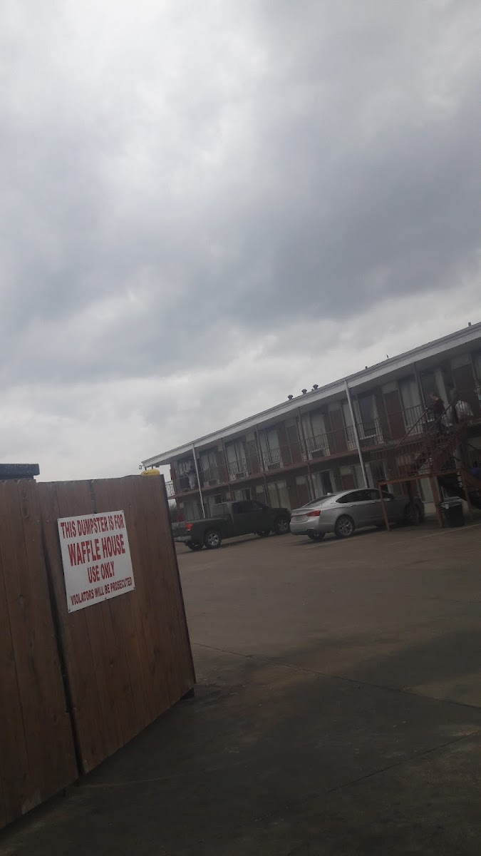 Xpress Inn photo 3