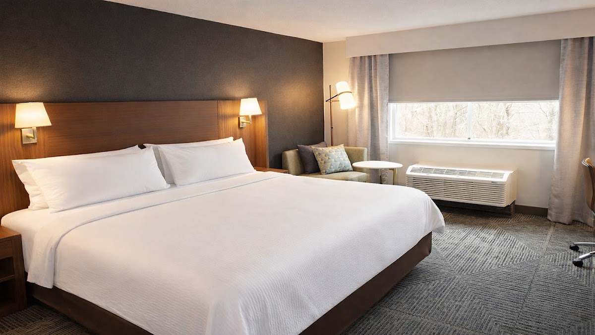 Holiday Inn South Kingstown (Newport Area), an IHG Hotel photo 2
