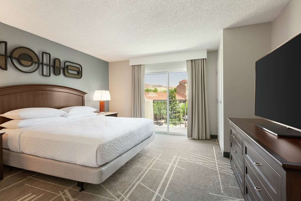 Embassy Suites by Hilton Milpitas Silicon Valley photo 2