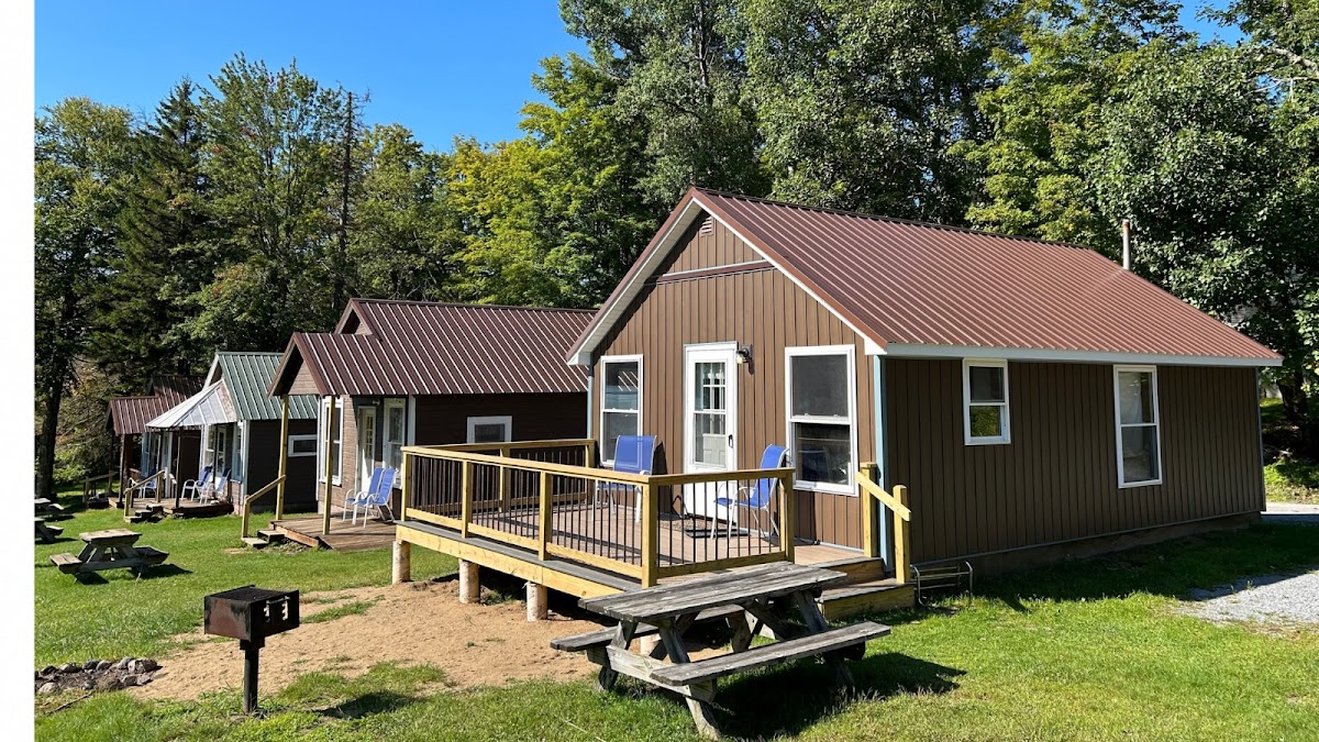 Eagle Bay Village Chalets