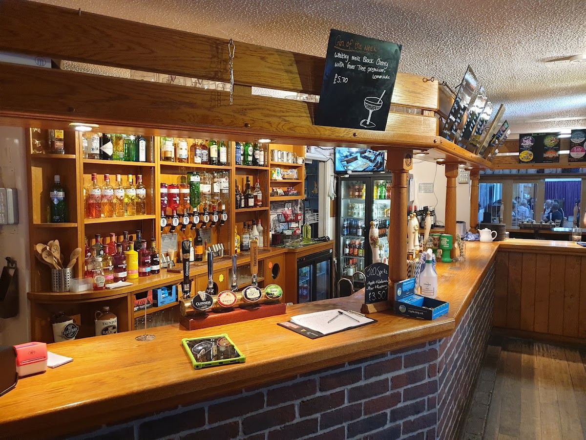 The Tudor Arms photo 2