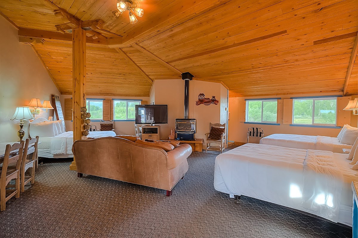 Chama Trails Motel photo 2