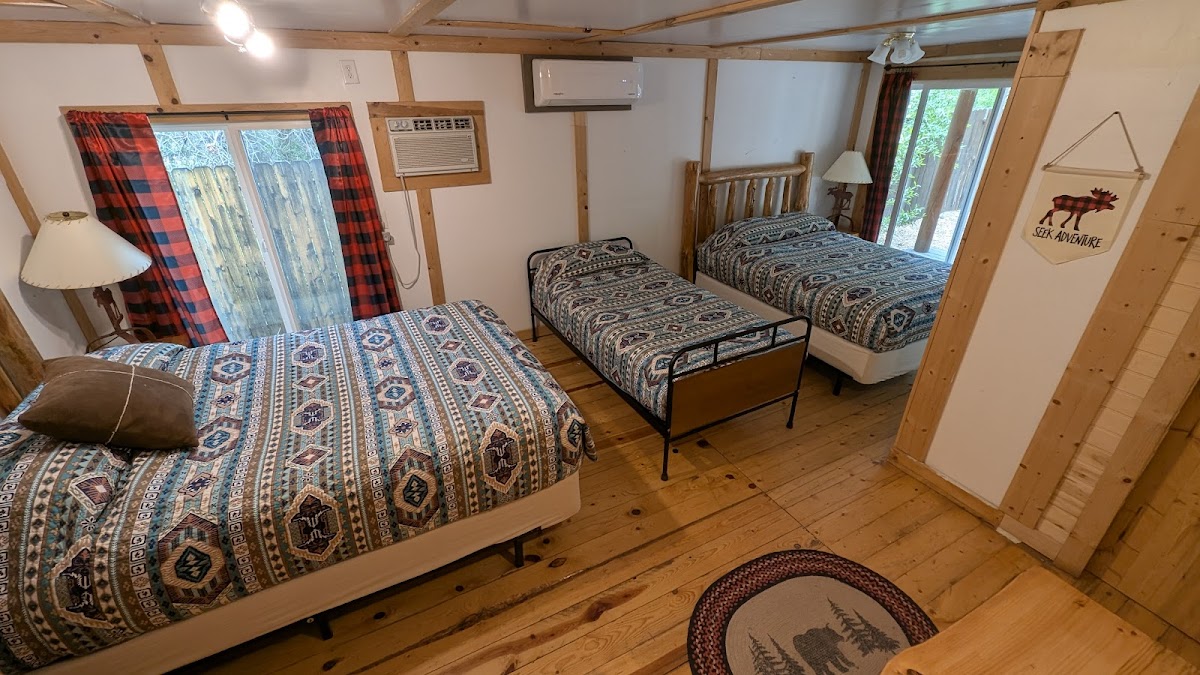 Hoovers River Resort photo 2
