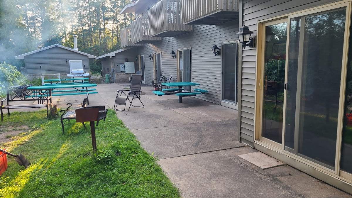 Nicolet Lodge photo 3