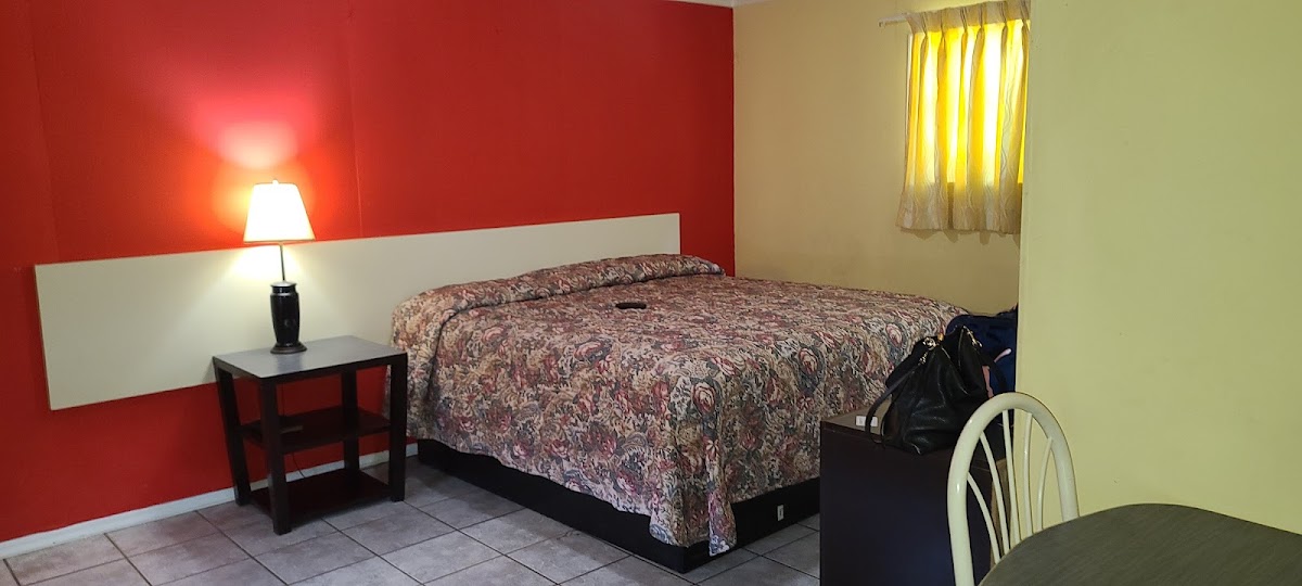 Shelton Motel photo 2
