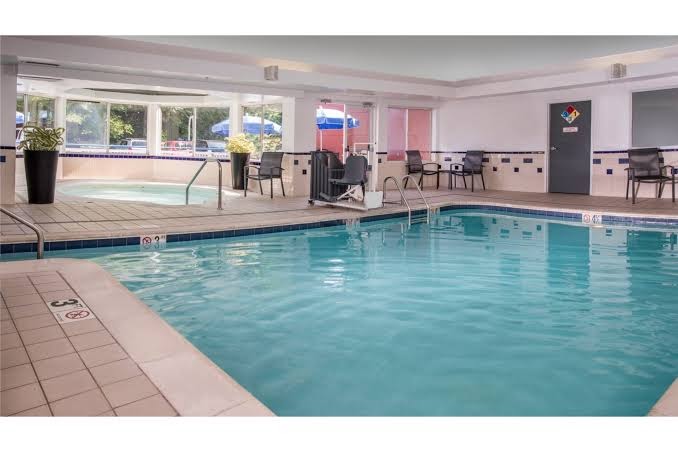 Fairfield by Marriott Inn & Suites at Dulles Airport photo 2