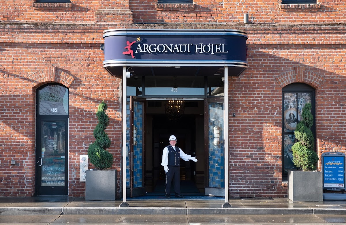 Argonaut Hotel