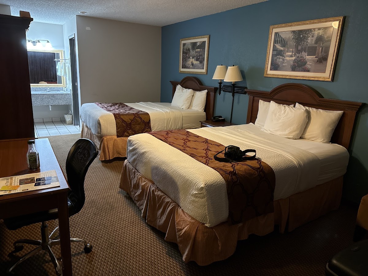 Days Inn by Wyndham Abilene photo 2