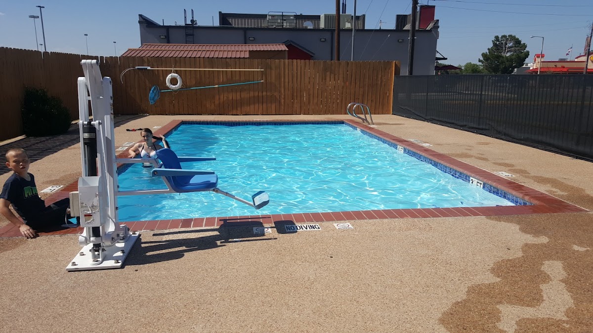 Days Inn by Wyndham Abilene photo 3