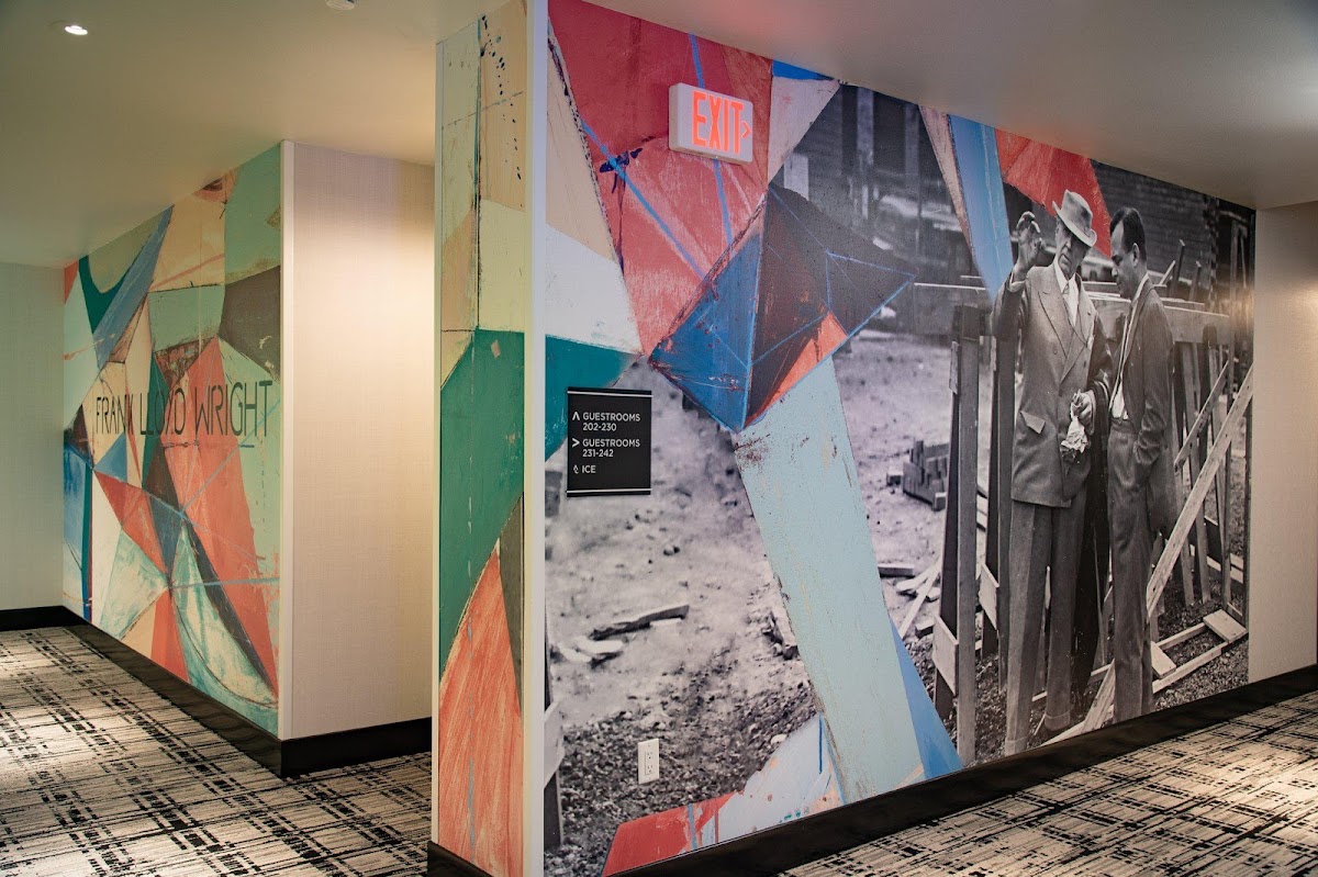 Hotel Indigo Madison Downtown by IHG photo 2