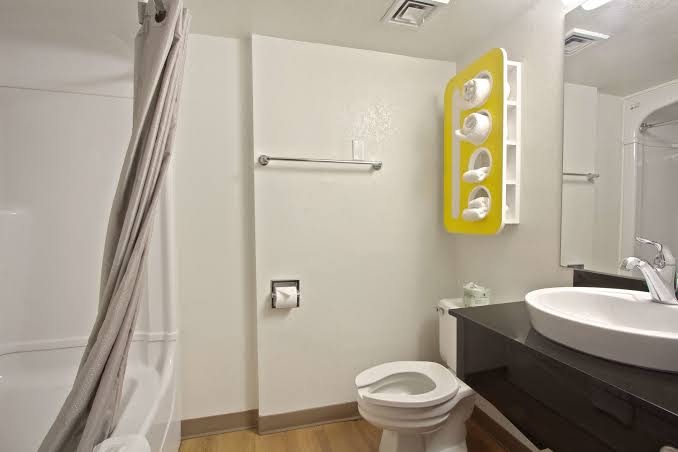 Motel 6 Fort Worth, TX – I-35 & I-20 photo 3