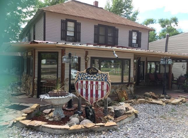 Old Victory Hotel