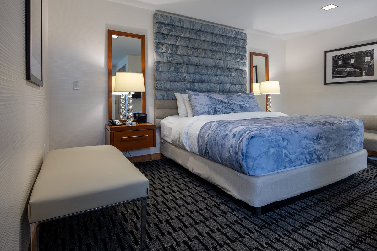 Hampton Inn & Suites Chicago/Aurora photo 2