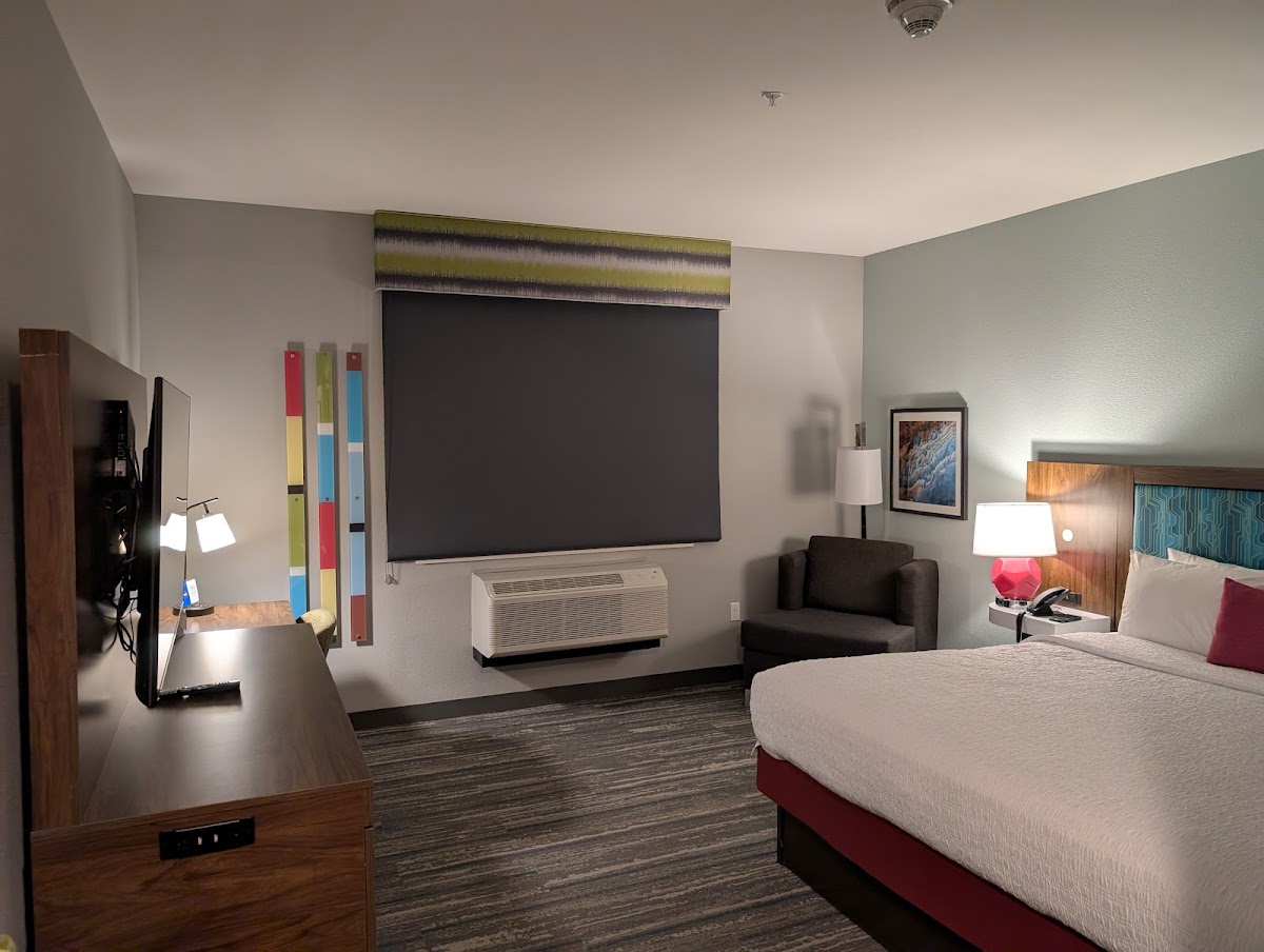 Hampton Inn Redmond Bend Airport photo 2
