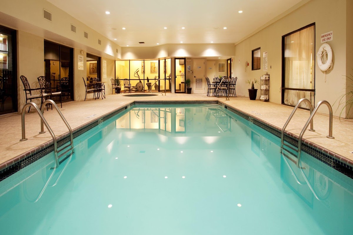 Holiday Inn Express & Suites Sulphur (Lake Charles) by IHG photo 3