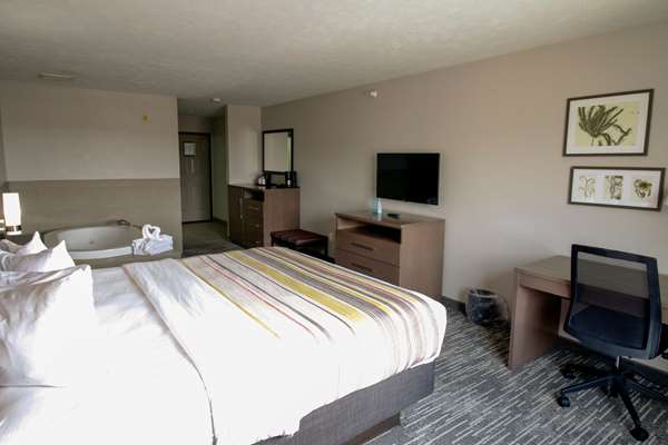 Country Inn & Suites by Radisson, Council Bluffs, IA photo 3