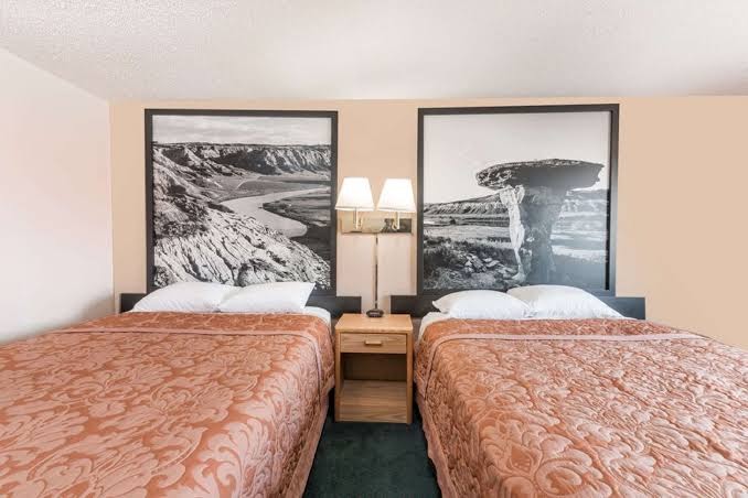 Glendive Lodge photo 2