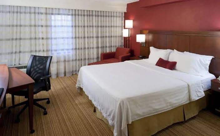 Courtyard by Marriott Harrisonburg photo 2