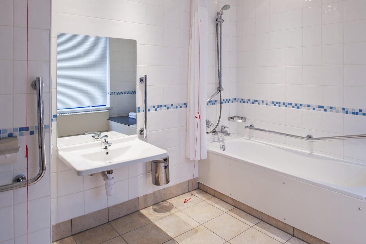 Holiday Inn Warrington by IHG photo 3