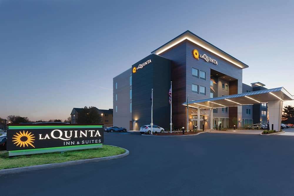 La Quinta Inn & Suites by Wyndham Lewisville