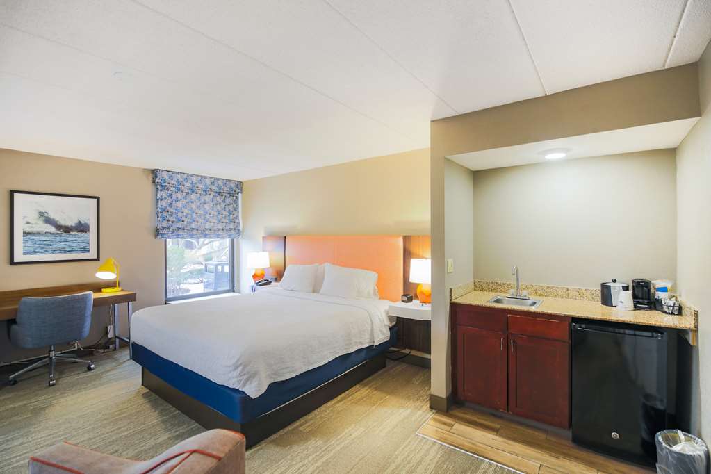 Hampton Inn Fall River/Westport photo 2
