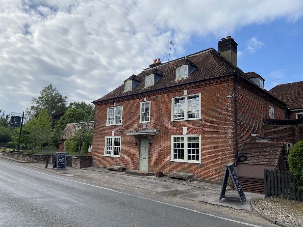 The Bell Inn, New Forest photo 3