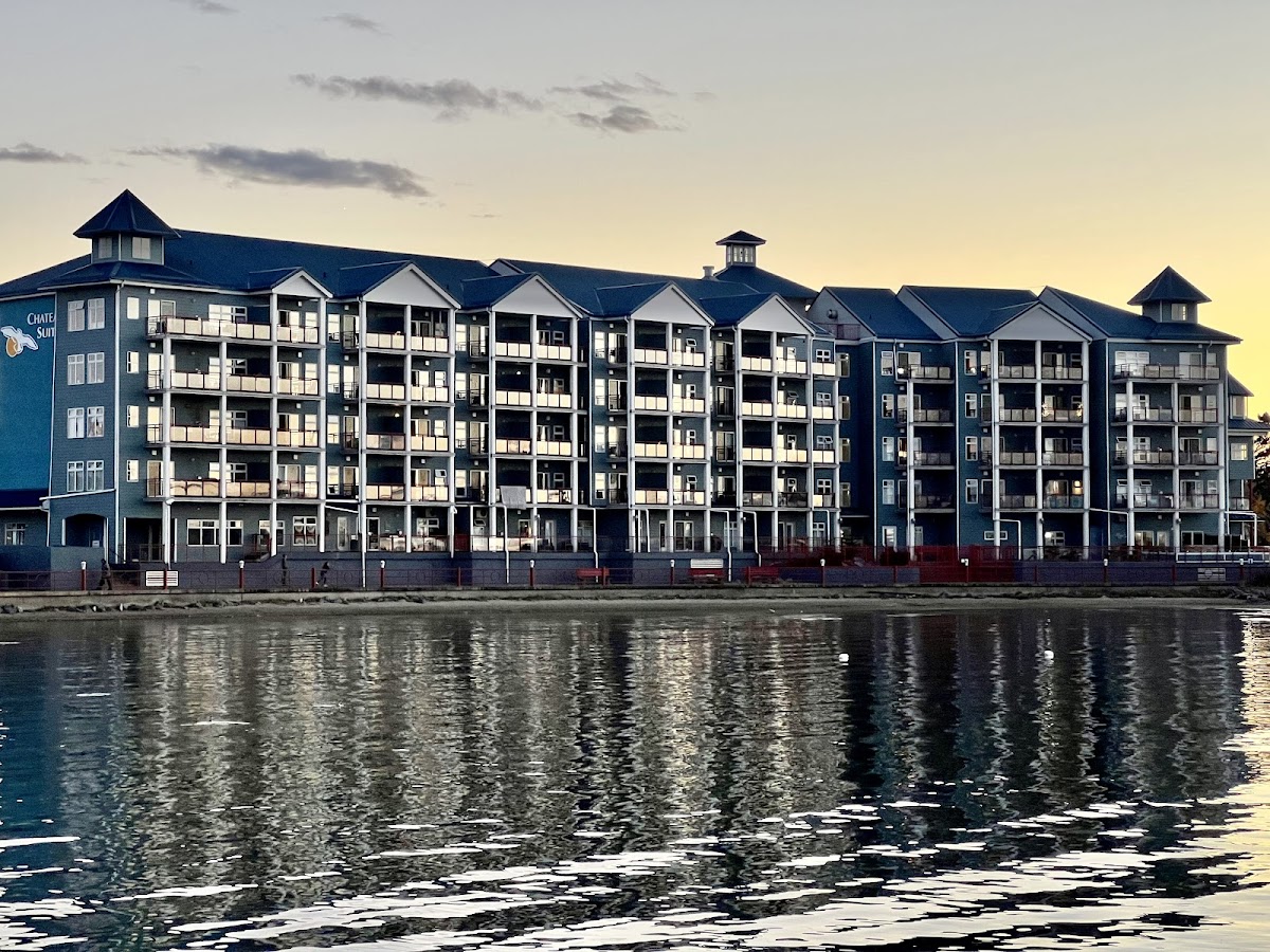 Best Western Plus Chateau Inn Sylvan Lake