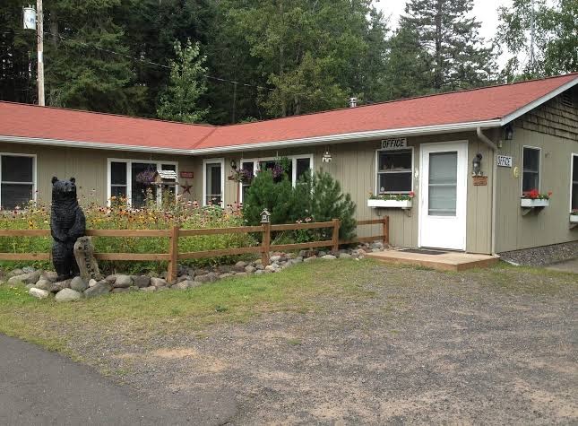 Swanson's Motel Cabins & Campground photo 3