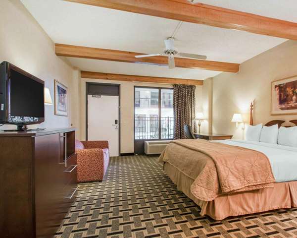 Quality Inn & Suites Ridgeland photo 2