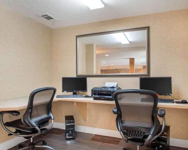 Quality Inn & Suites Ridgeland photo 3