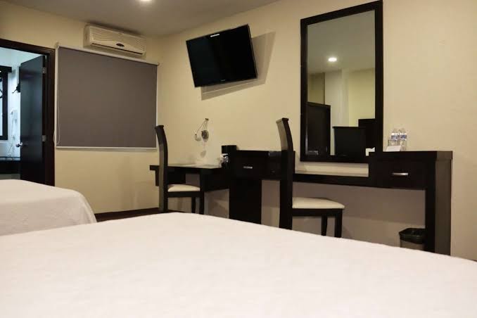 Wyndham Garden Hotel & Casino photo 2