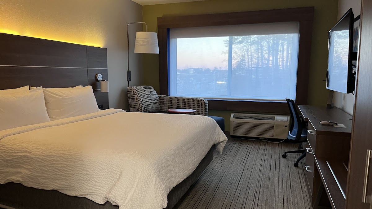 Holiday Inn Express & Suites Atlanta N - Woodstock by IHG photo 2