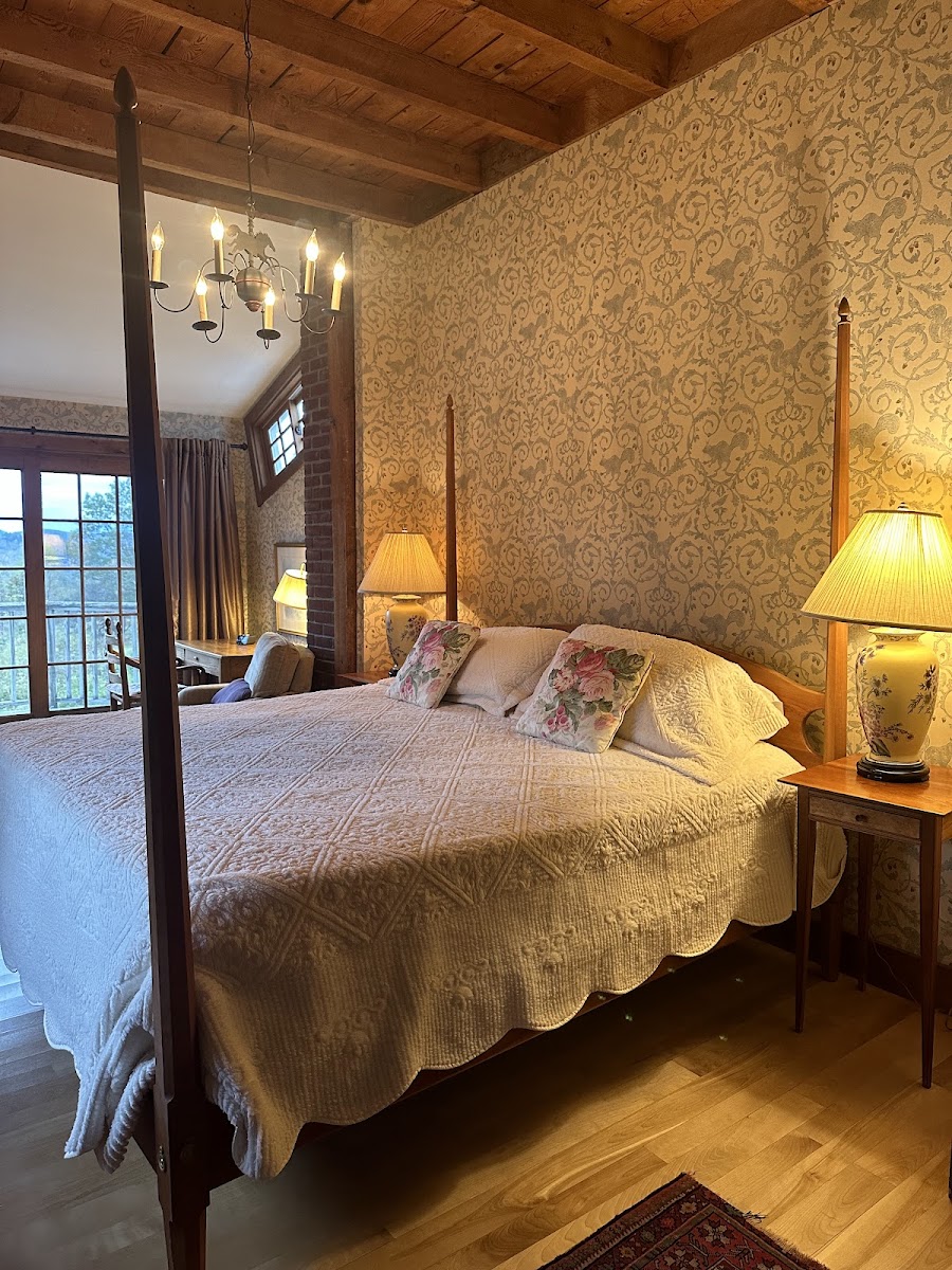 Windham Hill Inn photo 2