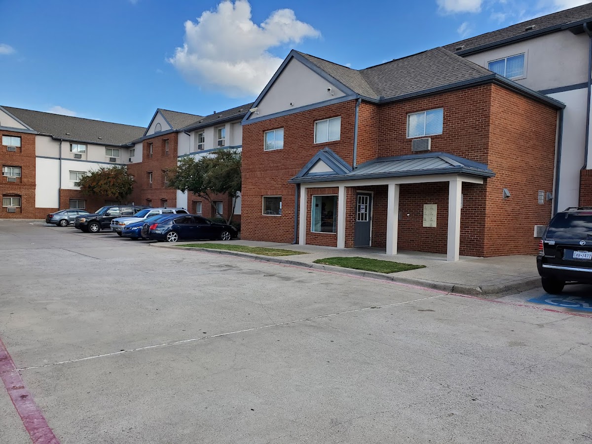 InTown Suites Extended Stay Dallas TX - Love Field Airport