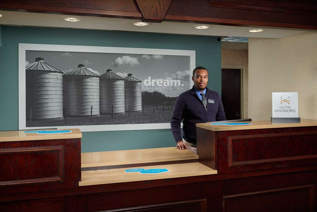Hampton Inn Goldsboro photo 2