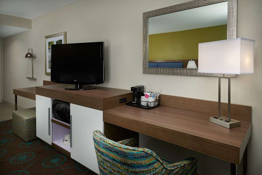 Hampton Inn Goldsboro photo 3