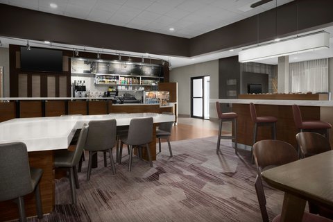 Courtyard by Marriott Dallas DFW Airport North/Irving photo 2