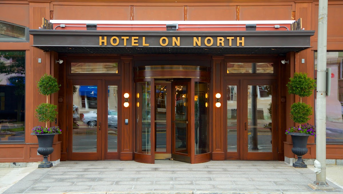 Hotel on North