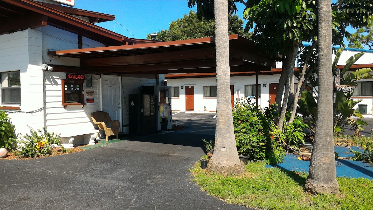 Butterfly Lodge Motel photo 2