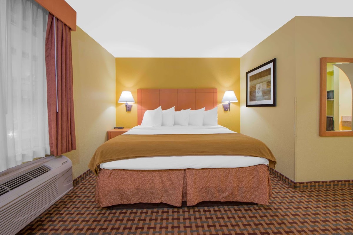 Days Inn by Wyndham Lubbock South photo 2