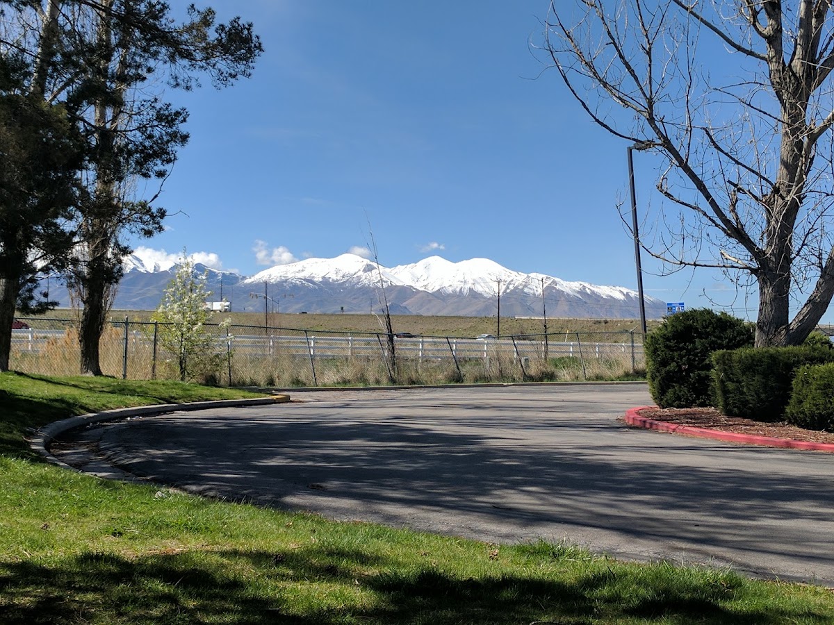 Super 8 by Wyndham Salt Lake City Airport photo 3