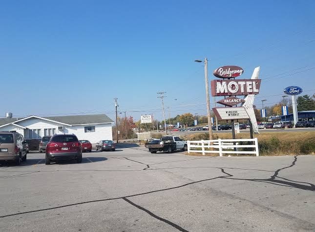 Bridgeway Motel