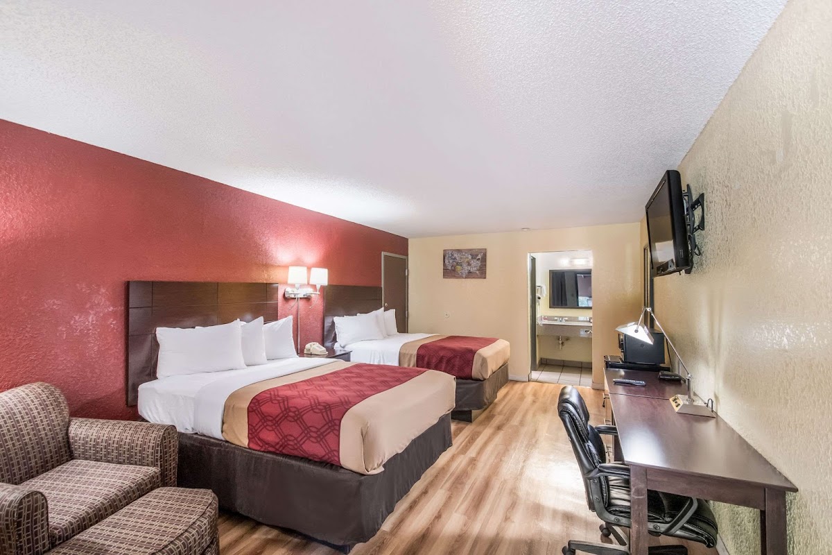 Econo Lodge Kearney - Liberty photo 2