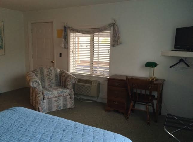 Bethel Village Motel photo 2