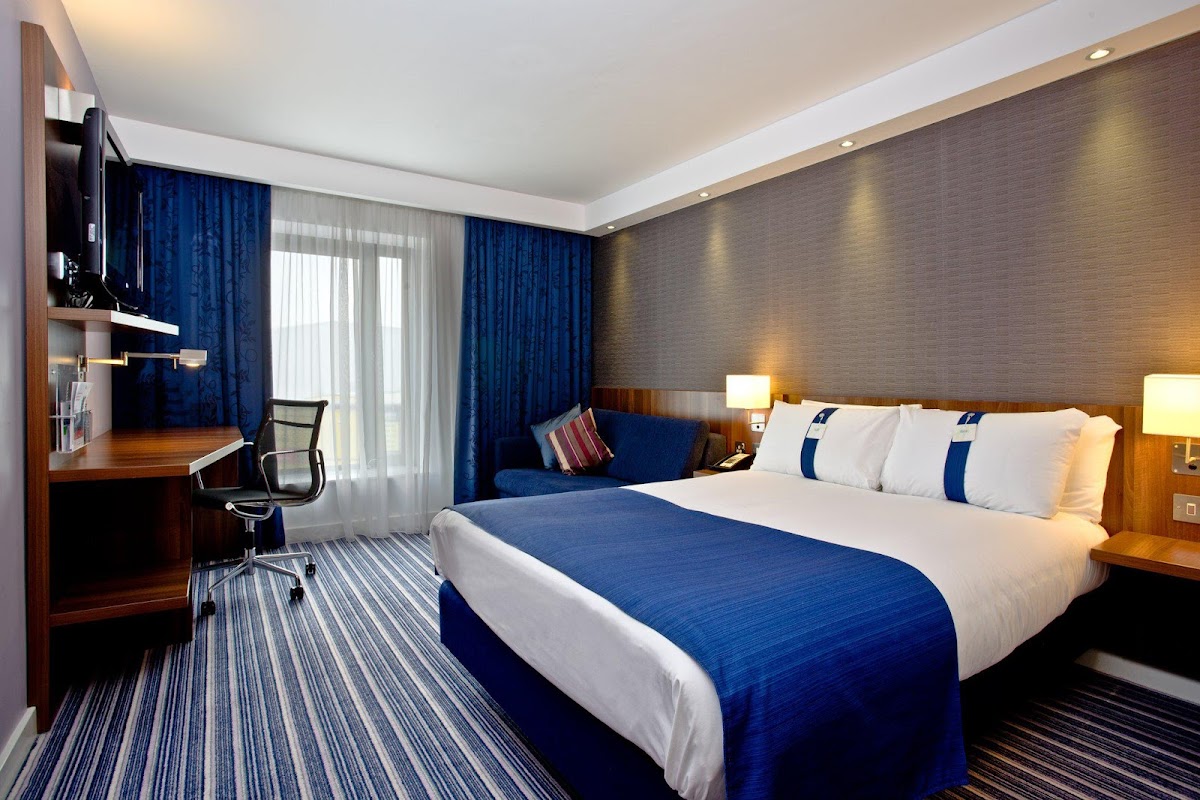 Holiday Inn Express Birmingham - South A45 by IHG photo 2