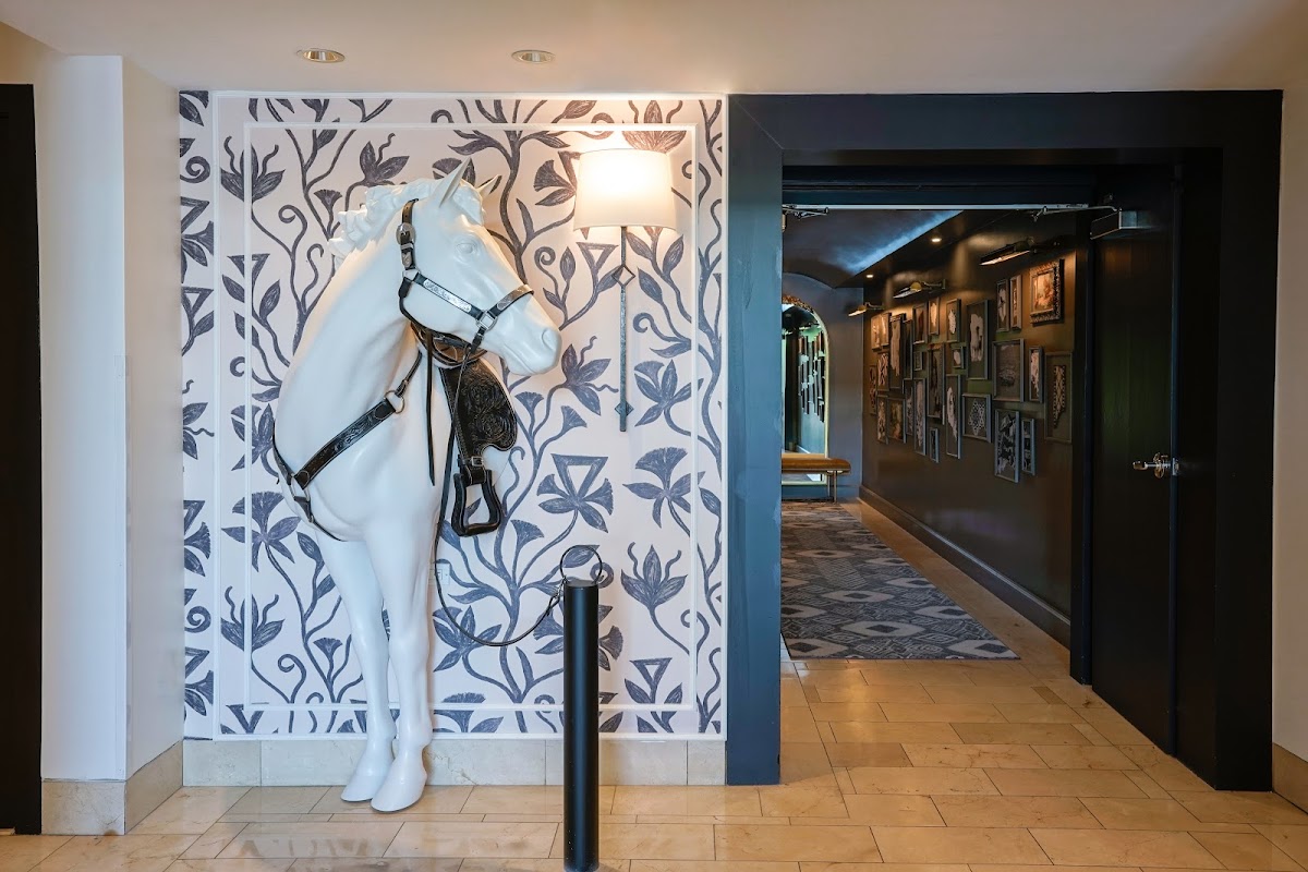 Hotel Amarano Burbank-Hollywood photo 2