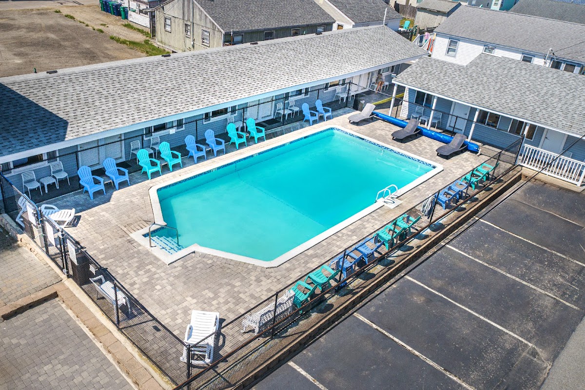 Marguerite Motel photo 3