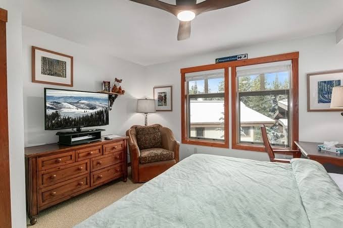 Eagle Springs Lodge West photo 2