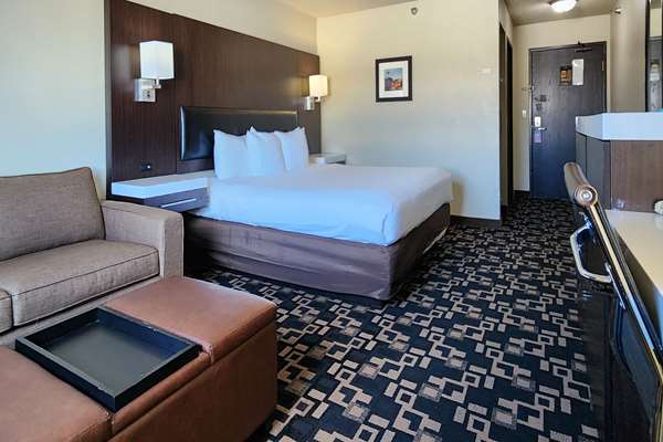 Comfort Inn & Suites Shakopee Downtown Area photo 2